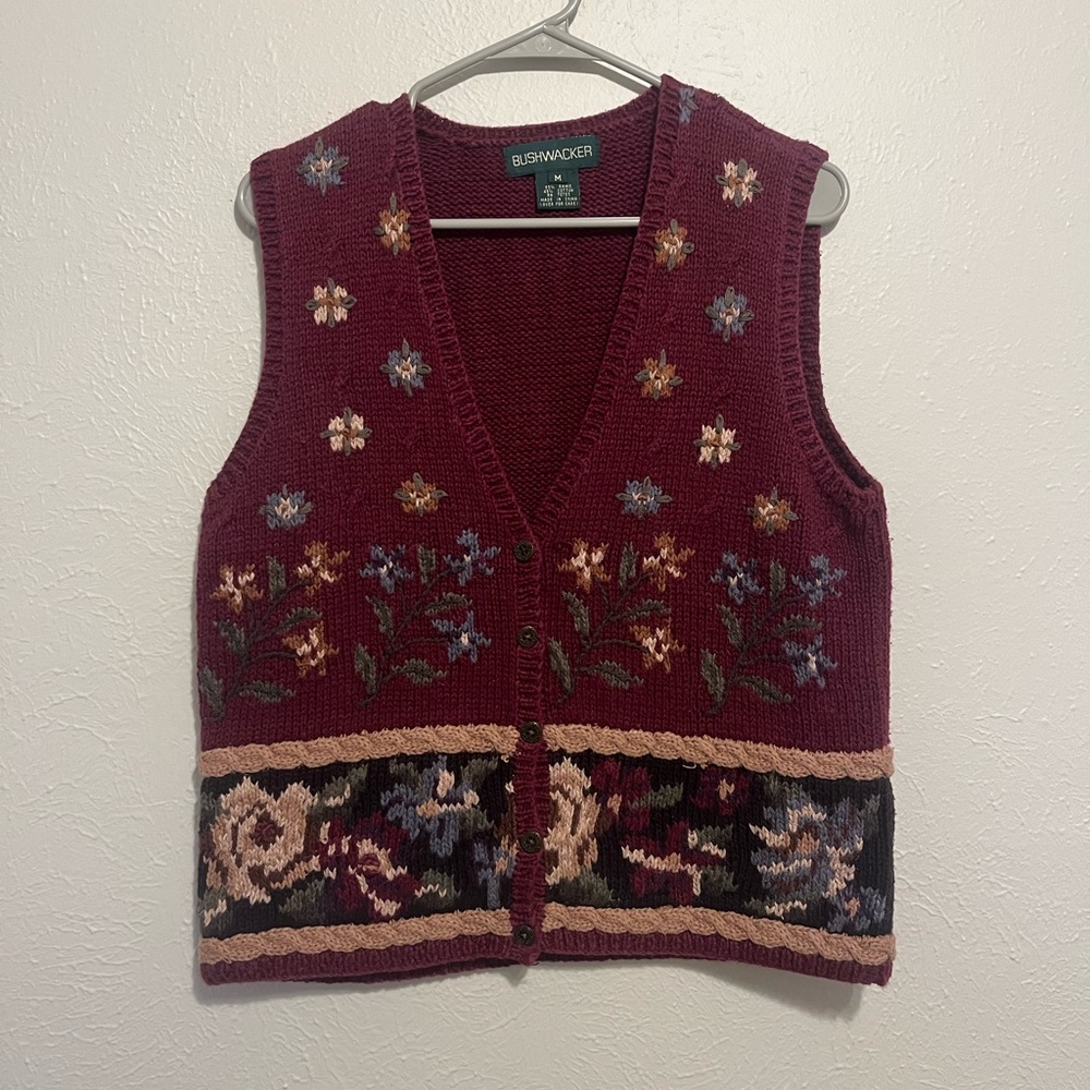Vintage Bushwacker Sweater Vest Floral Button Front Maroon M Women’s